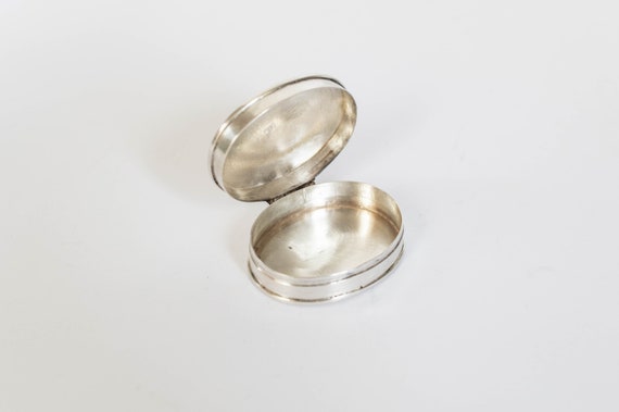 Tiny Sterling Silver Pill/Ring Box with Bird on t… - image 7