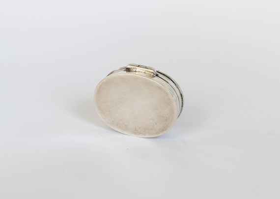 Tiny Sterling Silver Pill/Ring Box with Bird on t… - image 6