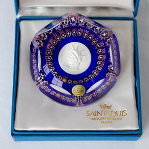 St. Louis Sulphide Statue of Liberty Millefiori Art Glass Paperweight, Large, Limited Edition, 1986, Patriotic Gift, New in Box, France
