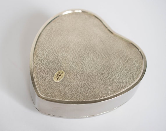Vintage Silver Plated Heart Jewelry Box - Present… - image 5