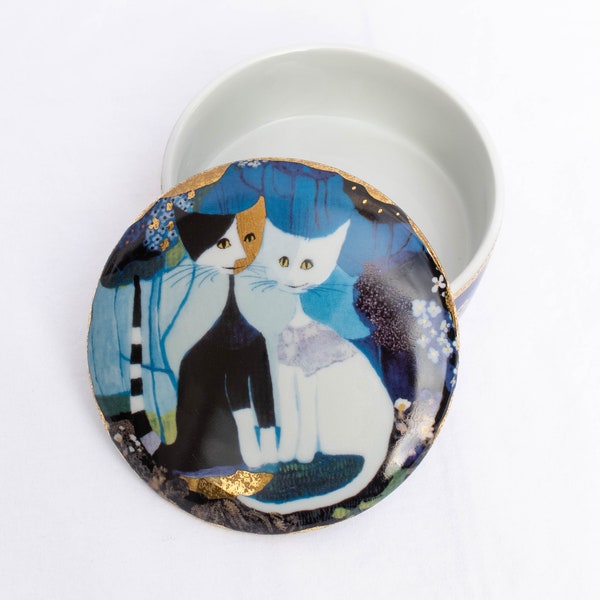 Goebel Artis-Orbis Micia e Micio Porcelain Cat Trinket Box by Rosina Wachtmeister