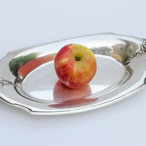 WILCOX International Silver Co. Vintage Silver Plated Serving Dish Tray Oval Repousse Floral Details