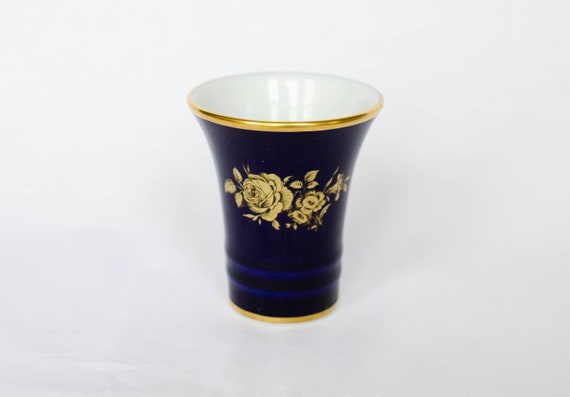Bavaria Schumann Arzberg Echt Kobalt Small Vase o… - image 1