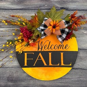 Welcome Fall Wooden Sign - Autumn, Reds, Oranges, Yellows, Handmade item, Florals, Leaves, Flowers for the Season, Harvest, Front Door Sign
