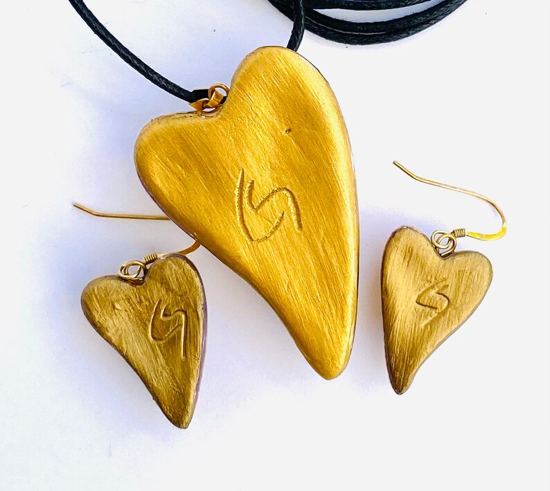 Gold heart pendant, gold heart earring set, gold heart necklace with matching heart earrings. Special birthday gift. image 4