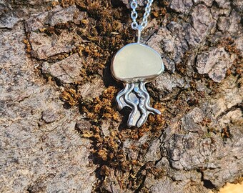 Seaglass jellyfish pendant necklace, sterling silver jelly fish sea glass, charm, handmade gift for her, unique jewellery jewelery