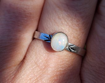 Handmade Coober Pedy Opal Ring: Sterling Silver Bezel Set, Size 7.45