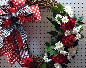 Lady Bug Grapevine WreathGreat Gift