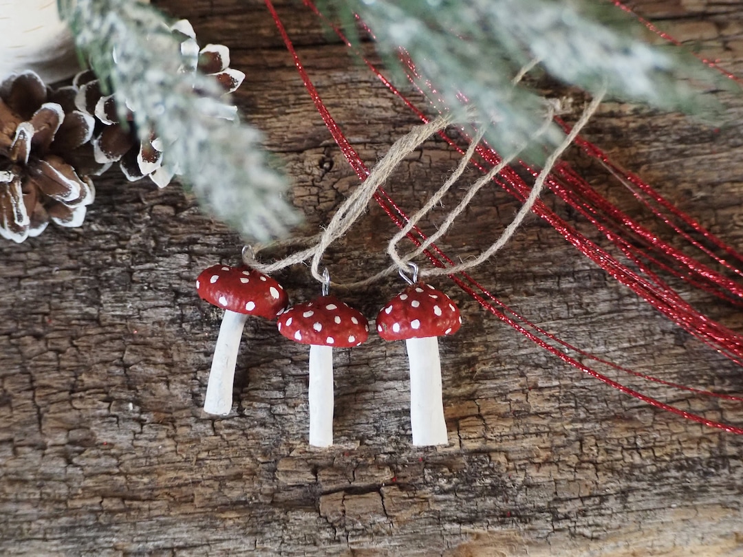 Red Christmas Tree Ornaments,set of 3 Mushroom Ornaments With Acorn Cap