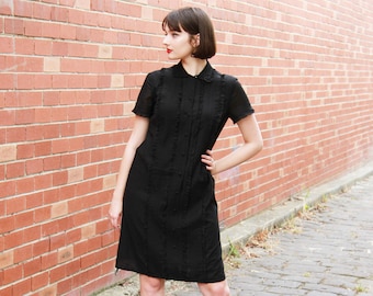 Vintage 1960s Black Ruffled Bib Black Dress / Button Front / Peter Pan Collar / Little Black Dress / M