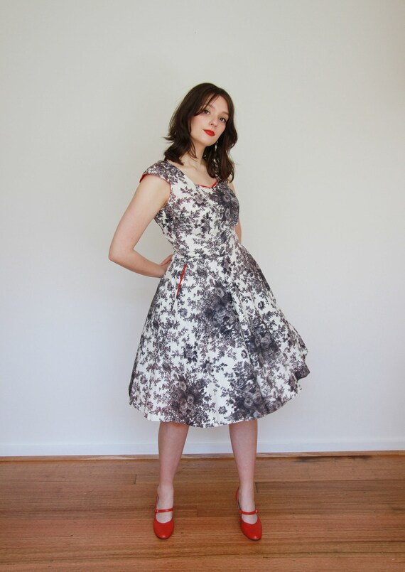 Vintage 1950s Rose Cotton Dress / 50s Floral Dres… - image 3