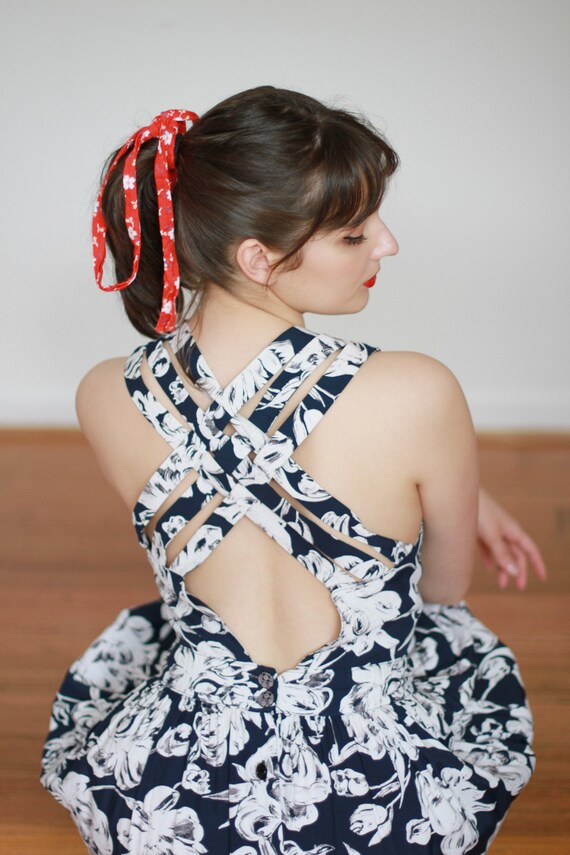 Vintage 1980s FRENCH Floral Sundress / Cross Strap