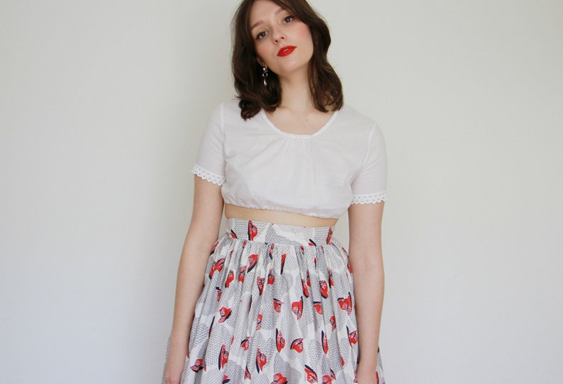 Vintage 1950s Novelty Print Skirt / Cotton HAT Atomic Novelty Print Skirt / 1950s Cotton Skirt / S image 5