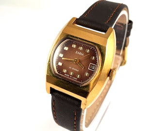 Relógio vintage para senhora Zarja / Zaria. Relógio feminino da URSS. Relógio vintage. Caixa banhada a ouro, lindo mostrador marrom! nova pulseira de couro premium incluída!