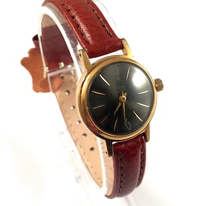 Petite Vintage women watch &quot;GLORY&quot;(rus.SLAVA). Lovely black dial with gold numerals. New premium leather strap included!