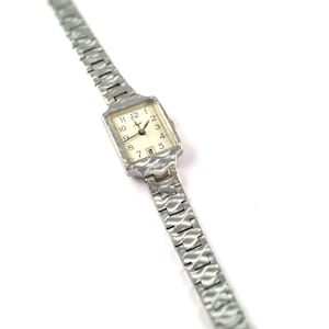 Vintage Lady watch called RAY ( Luch ), made in USSR, RARE date location on the dial, silver tone women watch,great gift idea ..