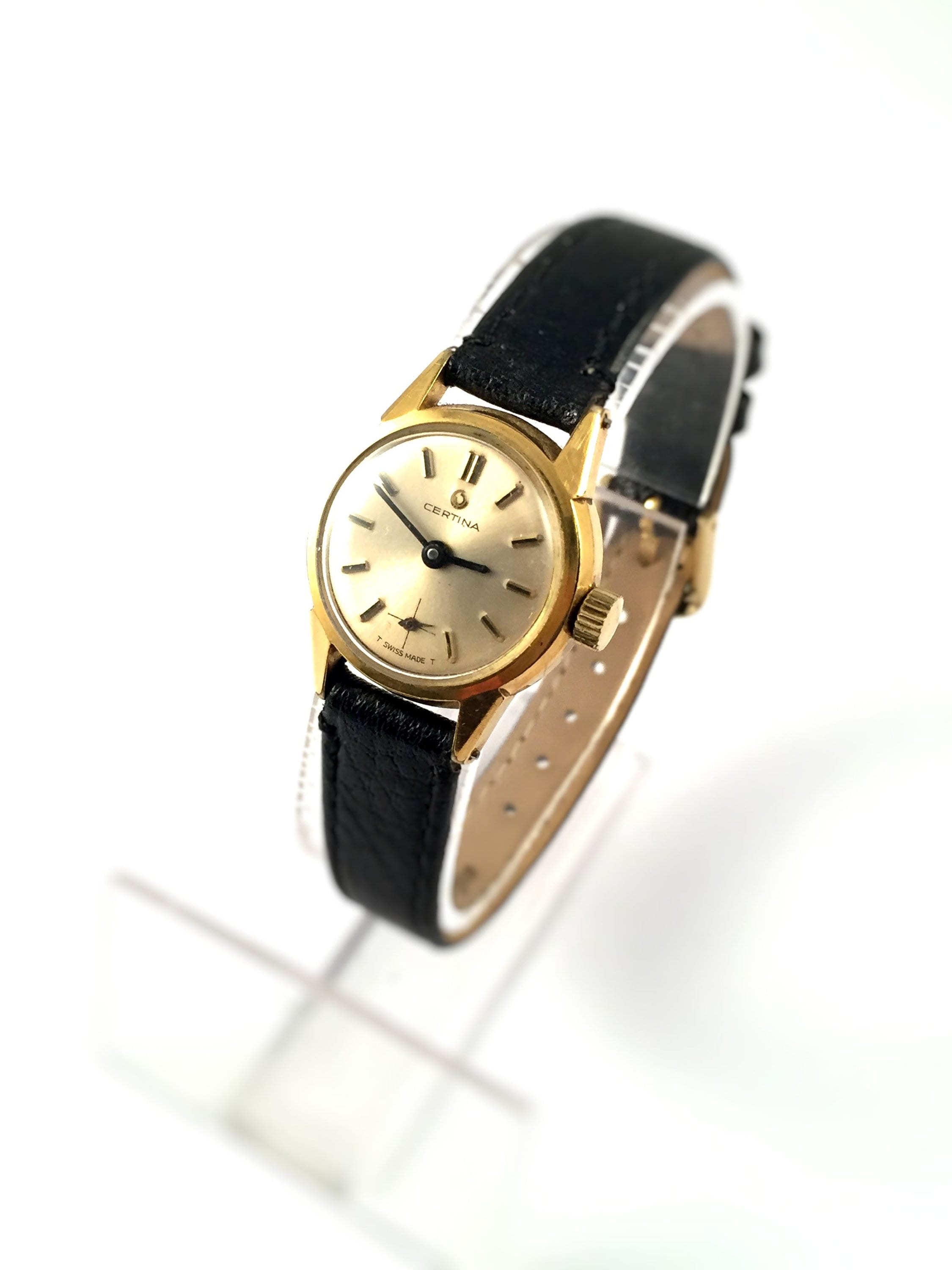 Beautiful Vintage Lady Swiss Watch Called Certina. Women Vintage