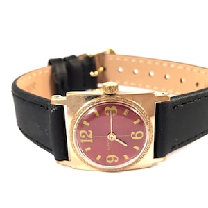 Vintage lady watch GLORY (rus.SLAVA). Lovel red dial and rare case. New premium leather strap included! Art Deco watch. Women watch Vintage.