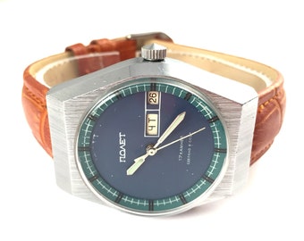 vintage Chunky Men montre FLIGHT ( Poljot )avec calendrier. Les hommes de l'URSS regardent, cadran bleu. Nouveau bracelet en cuir !