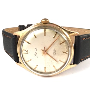 Vintage  1960s Men  &quot; ASTRAL &quot; wristwatch, rare timepiece from England. Vintage men watch. Astral watch.Comes with new leather band.