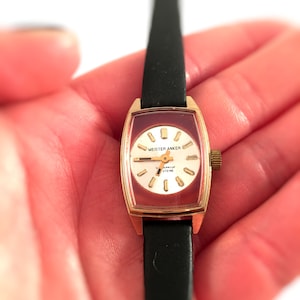 ULTRA RARE Vintage deutsche Frauen Armbanduhr namens &quot;Meister ANKER &quot;, kommt mit brandneuen Lederband!