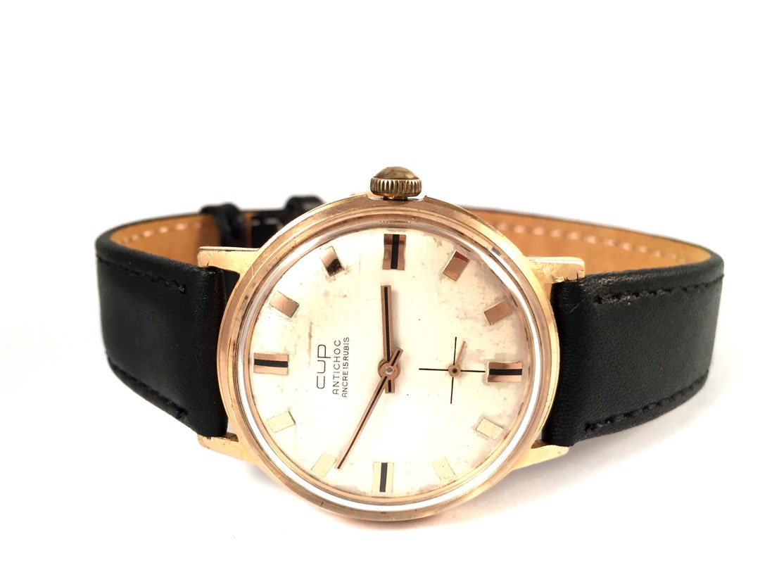 Gli uomini svizzeri vintage guardano CUP Raro