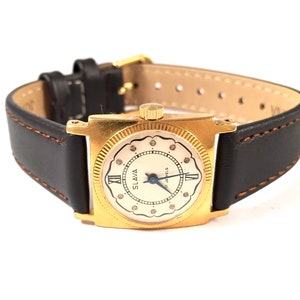 Vintage lady watch GLORY (rus. SLAVA ). Lovely white dial and square case. New leather strap. Women watch Vintage. Red watch. Gift for her.