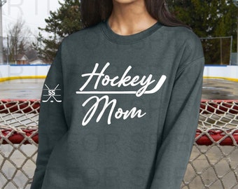 Hockey Mom Sweatshirt, Custom Hockey Mom Crewneck Sweatshirt, Personalized Hockey Sweatshirt, Hockey Sweatshirt for Mom, Team Mom Gift
