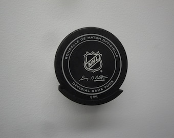 Wall mount Display Brackets/Holder for Hockey Pucks....