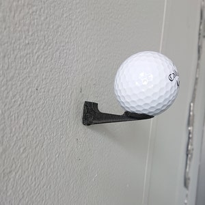 Wall mount Display Bracket for Golf Balls