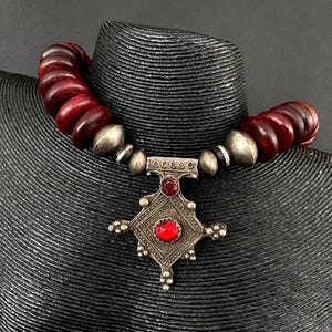 Large rare Antique silver Moroccan pendant necklace, unique and handcrafted design , old Berber silver President with jewels, Berbere , cros image 5