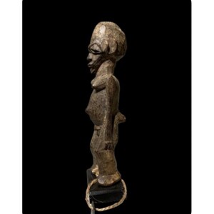 ブルキナファソ ロビ族 バテバ 木製 置物 RESERVED -An old Bateba figure from the Lobi tribe, West Africa