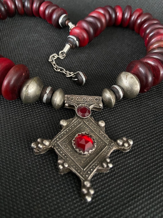Large rare Antique silver Moroccan pendant necklace, unique and handcrafted design , old Berber silver President with jewels, Berbere , cros