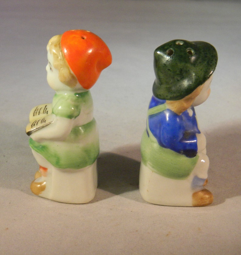 Salt and pepper shaker kids