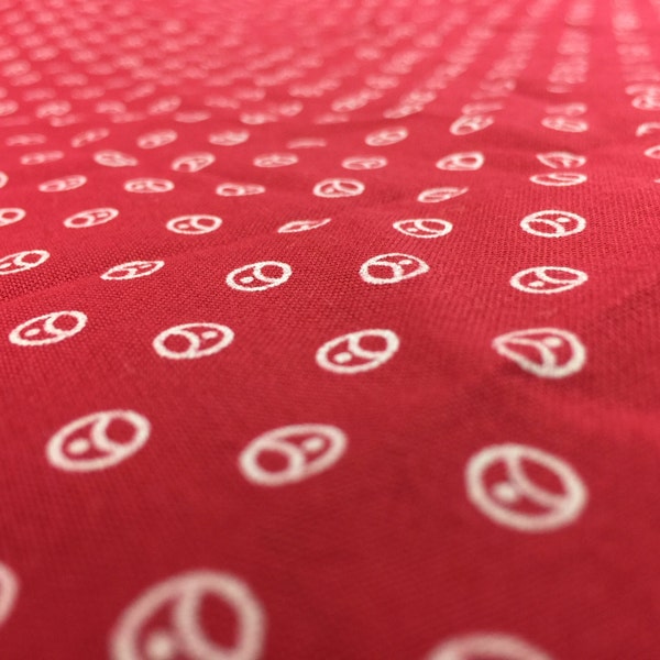 Vintage Docs Fabric Stoff Coupon:50cm x 145cm Dots rot weiß