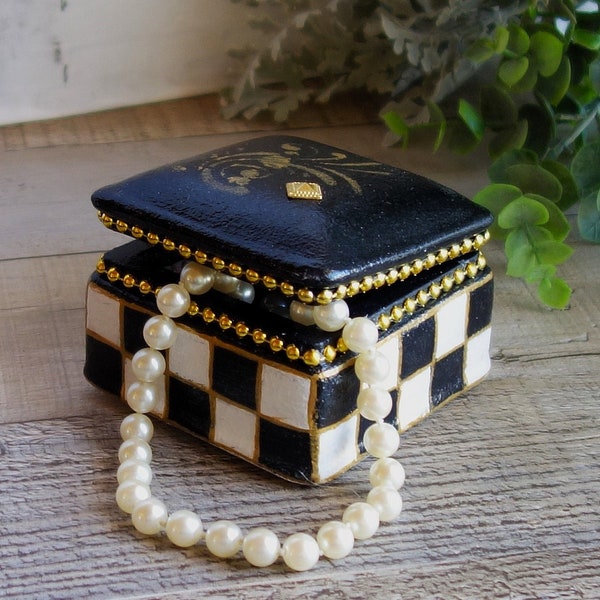 Courtly Jewelry Box Hand Painted Checks Jewelry Box Black and White Checks Pink Rose Decor Checked Decor Checkered Jewelry Keeper Ring Dish