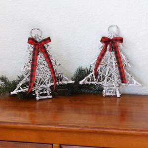 Rustic Wood Tree Decor Primitive Winter Trees Set Red Black Buffalo Plaid Cabin Decor Snow Covered Tree Decorations Mountain Home Decor