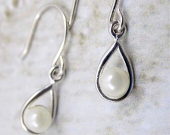 Sterling Pearl Earrings, Pierced Wires, Faux White Pearls, Classic Jewelry, Simplistic Design, Teardrop Earrings, Vintage Dangle Earrings