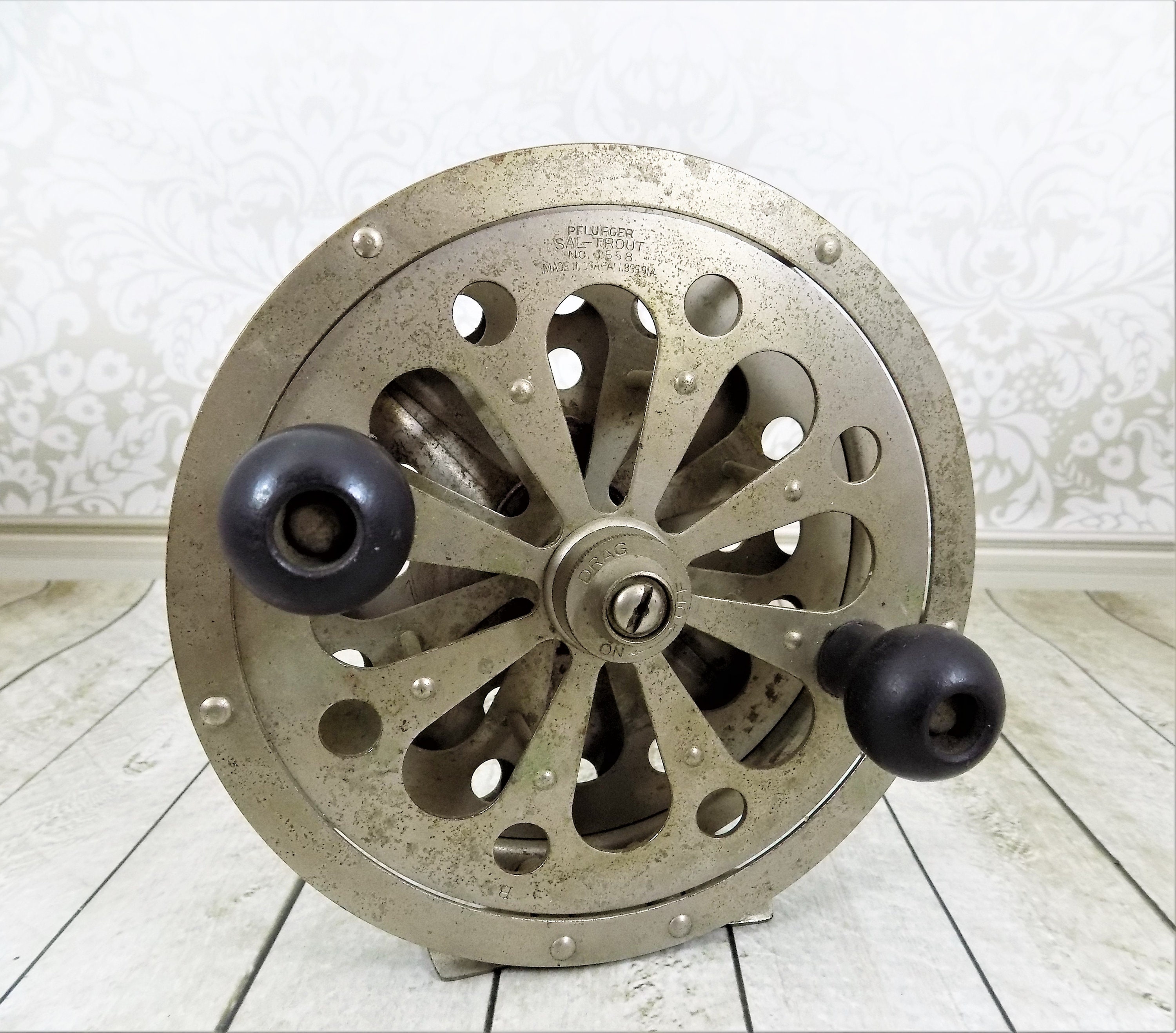 Pflueger 1558 Sal-trout Fishing Reel, Made in USA, Trolling Reel, Single  Action, Vintage Fishing, Father's Day Gifts 