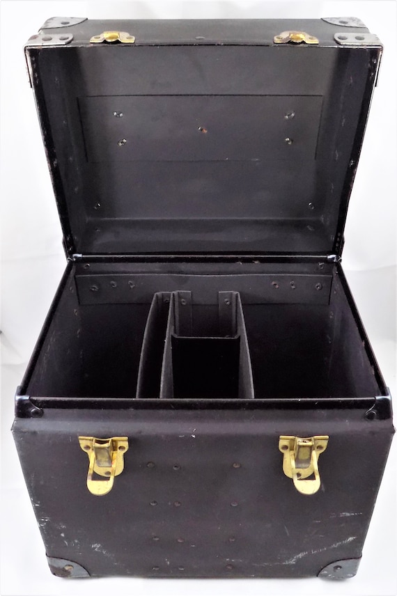 Portable Storage Case, Metal Snap Closures, Faux Leather Handle, Divided  Compartments, Vintage Portable Case 