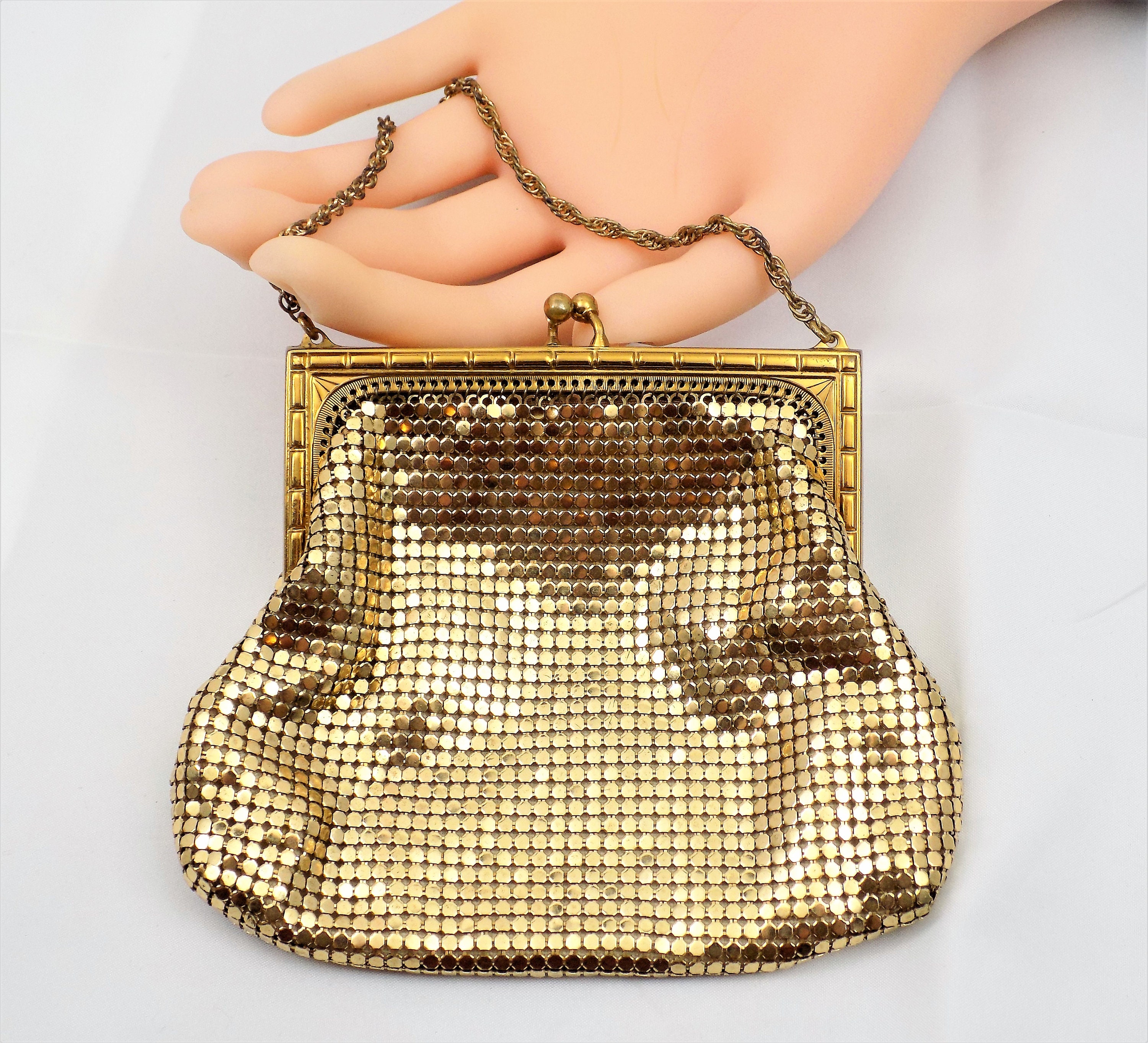 1930s Whiting Davis Gold Mesh Purse Vintage Small Wedding Handbag Form –  Power Of One Designs