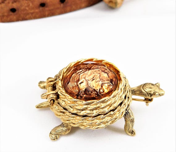 Sarah Coventry Turtle Brooch, Solid Perfume, Hing… - image 1