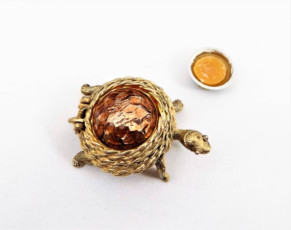Sarah Coventry Turtle Brooch, Solid Perfume, Hing… - image 5