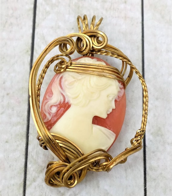 Wire Wrapped, Cameo Pendant, Resin Cameo, Hand Cra
