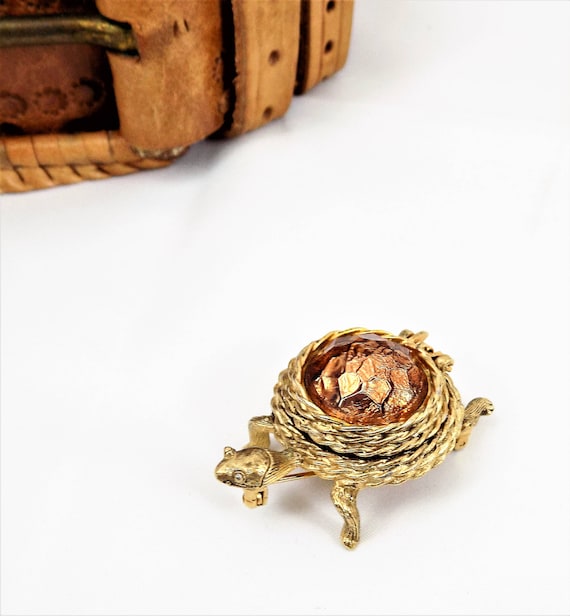 Sarah Coventry Turtle Brooch, Solid Perfume, Hing… - image 2