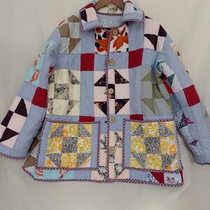 Återvunnen quiltad lapptäckskappa, quiltjacka, storlek XL \ XXL