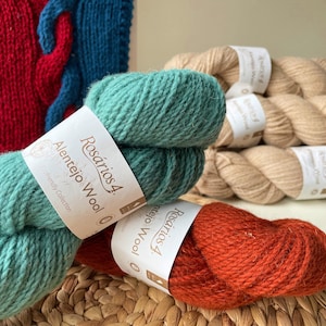 NEW - Chunky Knitting Portuguese Wool Yarn 100% Wool Skein 100gr Worsted Aran Weight - Alentejo Wool Rosários 4