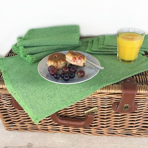 Table Mats - Recycled Cotton Green Placemats Set - 4 placemats + 4 coasters - Tableware Fabric Placemat for Dining / Outdoor / Garden Table