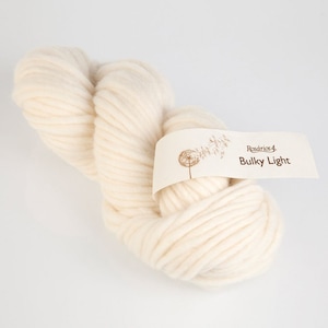 Undyed Merino Bulky Chunky Yarn Wool to Dye - Yarn for Dyeing  - Raw White Wool 100g Hanks - Hand Dyeing Bulky Wool