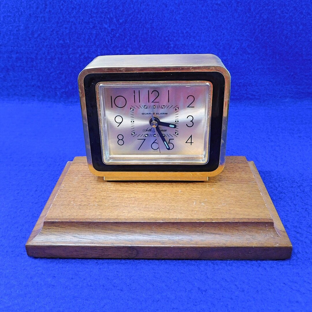 Vintage Seth Thomas Quartz Alarm Clock on Wood Base Battery Etsy